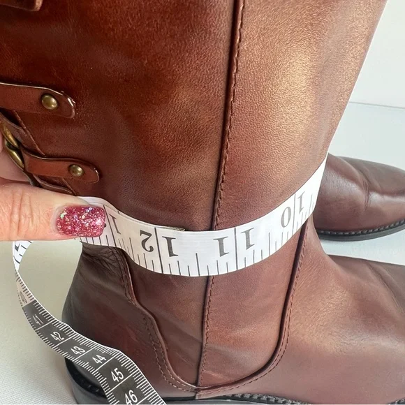 Beautiful Gianni Bini Chain Back Tall Wide Calf Leather Boots •Size Women’s 7M 🍁 - Picture 14 of 16